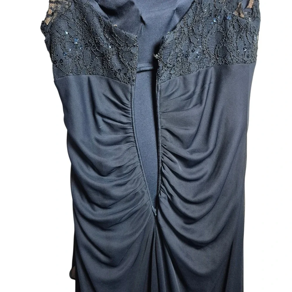 Navy Blue Formal Betsy & Adam Dress Size 6 Lace Sequin‎ Cutout Ruched Gown